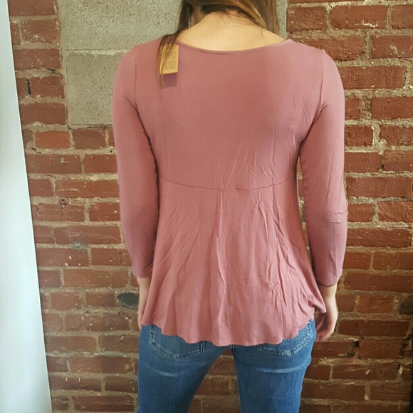 American Eagle Top - Picture 8 of 8